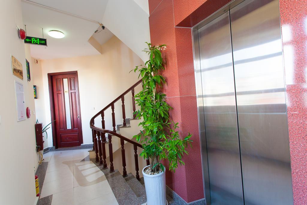 Hanoi Luxury Hotel Buitenkant foto