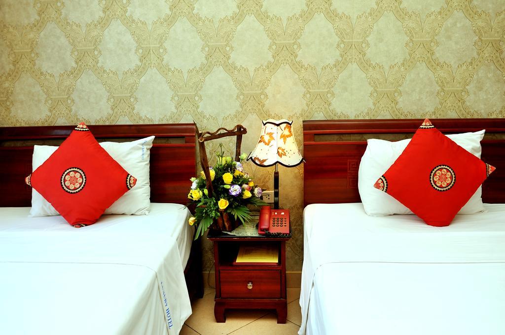 Hanoi Luxury Hotel Buitenkant foto
