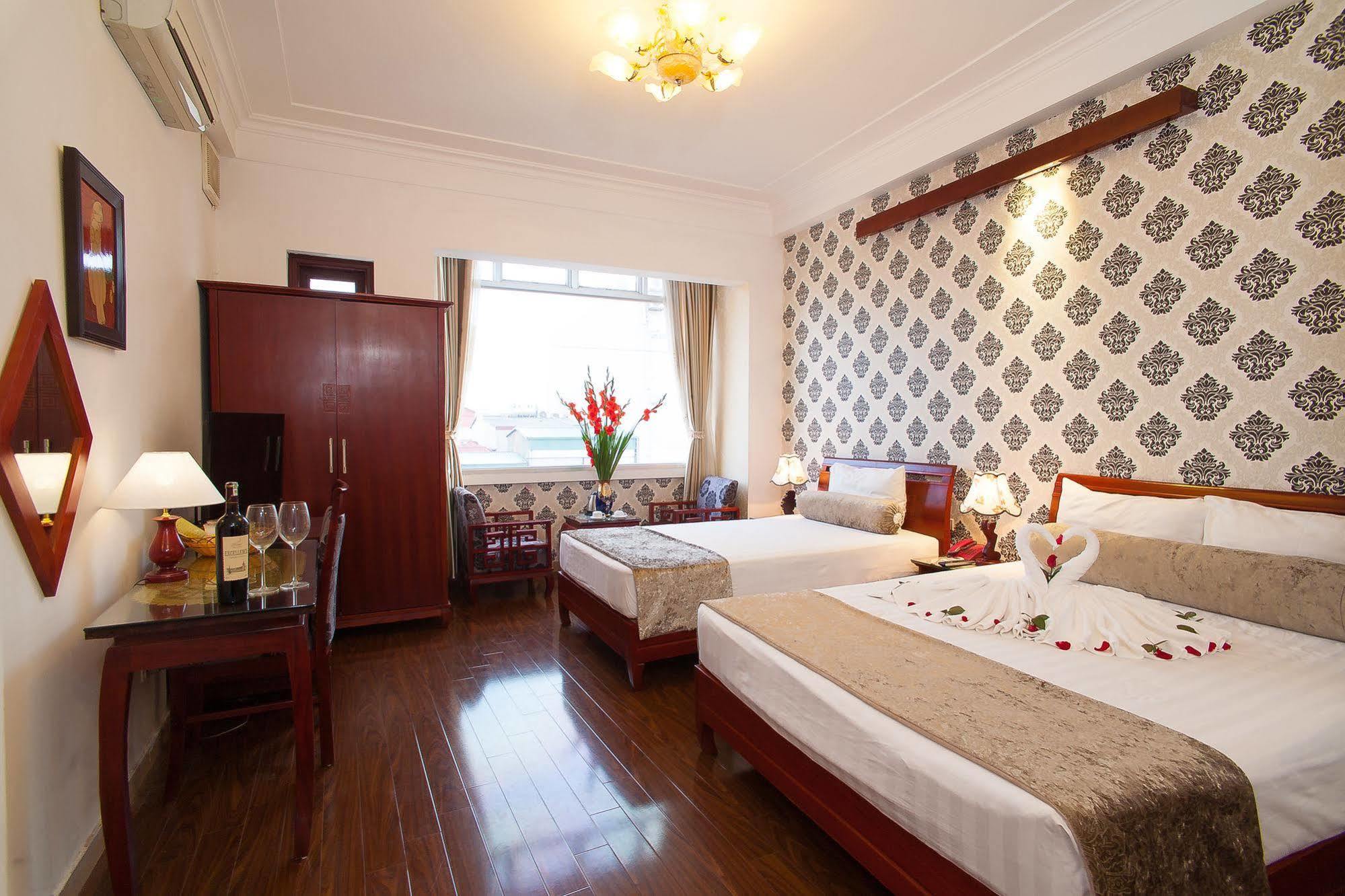 Hanoi Luxury Hotel Buitenkant foto